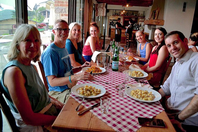 Private Tour: Prosecco Wine Tasting Day Trip with Lunch from Venice - Valdobbiadene and the Prosecco Capital Mentality