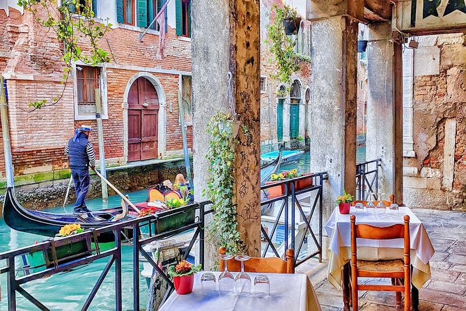 Private Tour: Venice Art and Architecture Walking Tour - Basilica dei Santi Giovanni e Paolo: the Gothic stop that can take over the tour