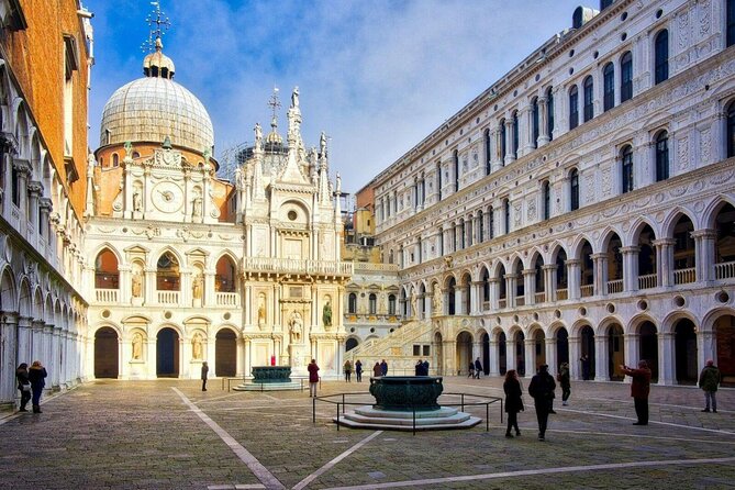Private Tour: Venice Walk, Gondola, and Private Boat Tour ending on Murano Island with Venetian Lunch and Glass Factory Visit - Colleoni glass factory visit: watching glassmaking up close