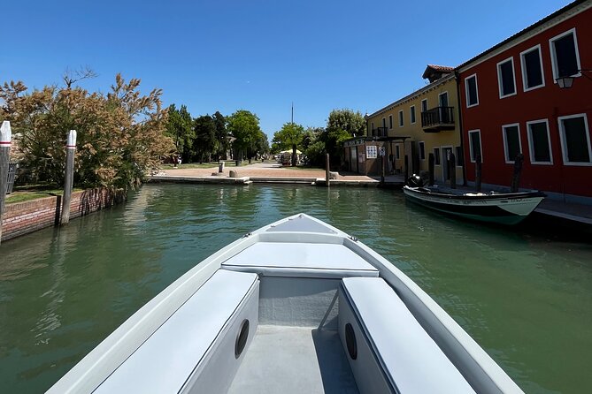 Private tour with typical boat in Venice & islands with Prosecco - San Francesco del Deserto: A 20-Minute Pause on a Franciscan Island