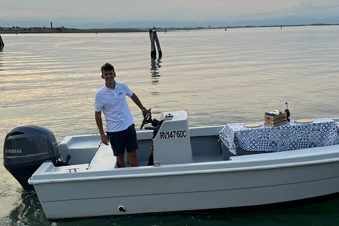 Private tour with typical boat in Venice & islands with Prosecco - Private Boat Logistics in Practice: Pickup, Meeting Point, and Drop-Off