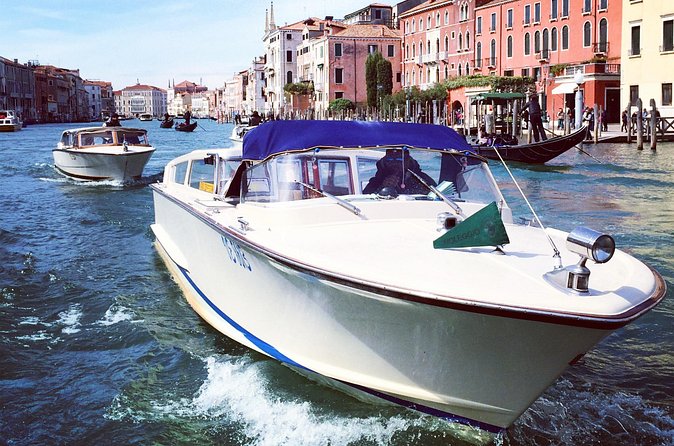 Private transfer from hotels in Venice to Venice Cruise Terminal - What Your Assistant Does (and Why It Feels Different)