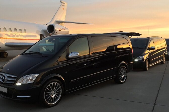 Private Transfer from Venice City or Port to Venice Airport (VCE) - Meet the driver: name sign, luggage help, and clear instructions