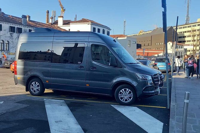 Private Transfer from Venice Marco Polo Airport to P-le Roma - Coffee Break and Relaxation Moments on the Way