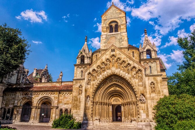 Private Transfer from Venice to Budapest with 2h Sightseeing - What You’re Really Buying: a Local English-Speaking Driver, Not a Tour Guide