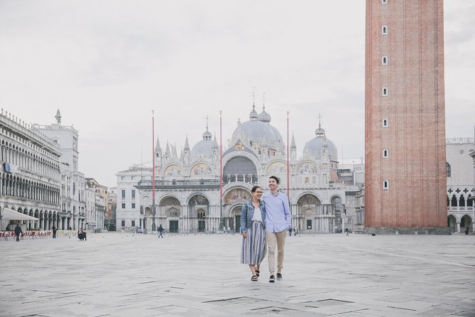 Private Vacation Photography Session with Local Photographer in Venice - Private Venice Photos, Without the Selfie Chaos