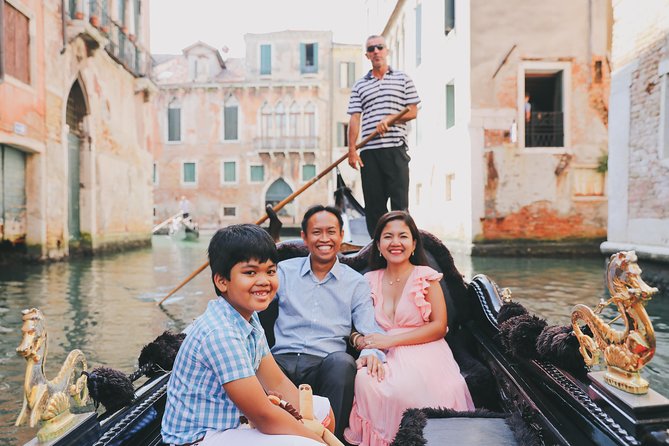Private Vacation Photography Session with Local Photographer in Venice - How Planning Works: Route Choices and Friendly Coordination