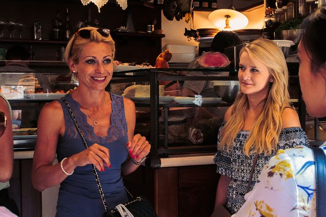 Private Venice Food Tour with Rialto Market Visit - Stop 6, Mercati di Rialto: seasonality, vegetables, and fruit tastings