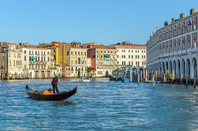 Private Venice Tours with Gondola - Tailor-Made: Choice of Guest! - Doge’s Palace viewpoints, linking power to architecture