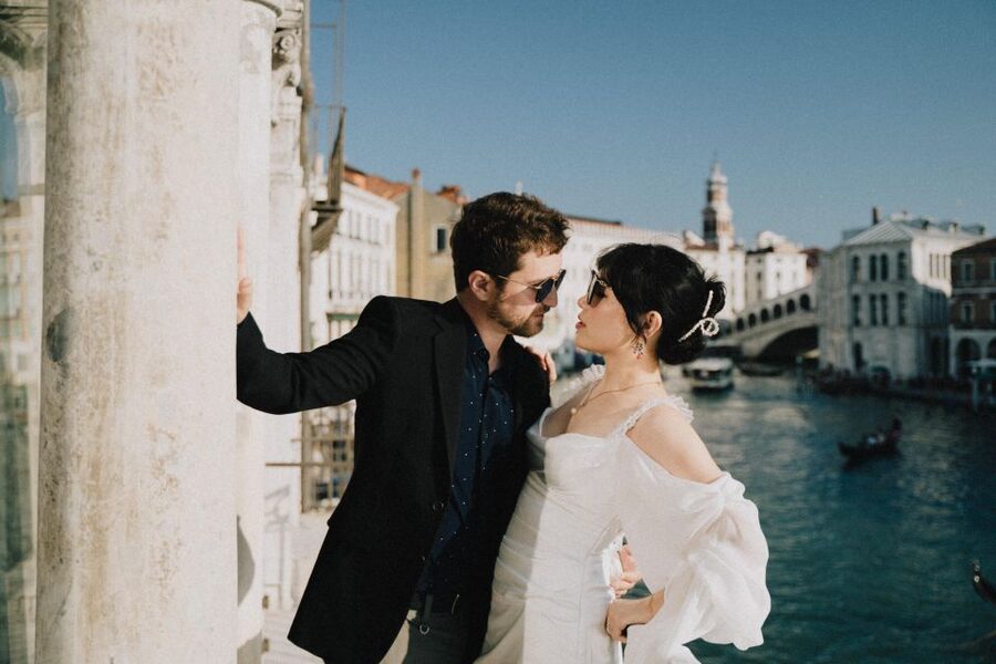 Professional Photoshoot in Venice - Should You Book This Professional Photoshoot in Venice?