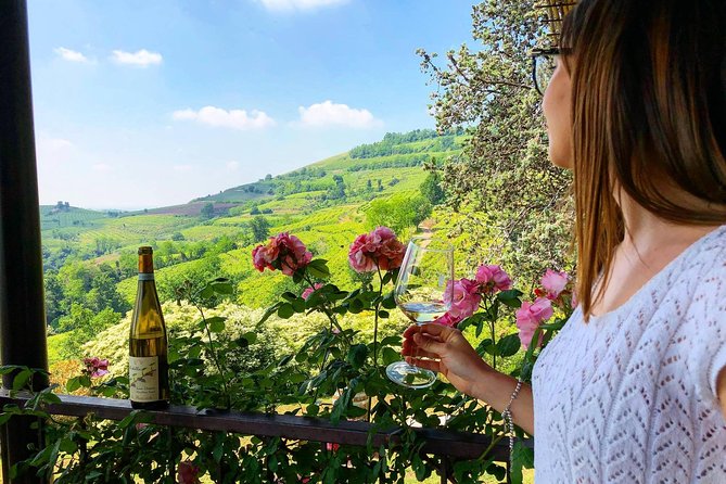 Prosecco Tour and Tasting from Venice - Stop 1: Valdobbiadene Views and the First Winery Experience