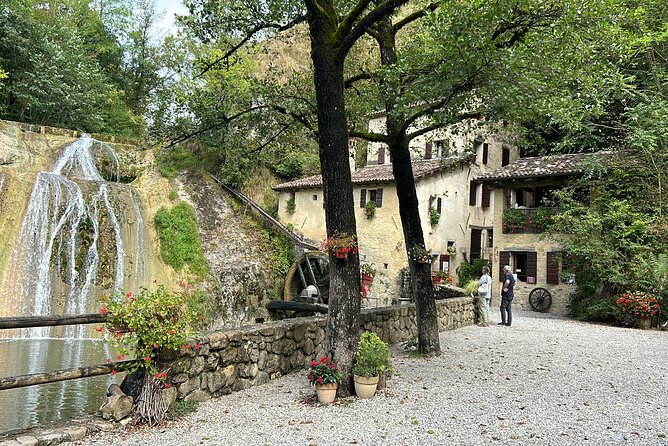Prosecco wine and food feast in family osteria - The Prosecco Hills winery visit: four wines, real explanations