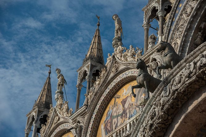 Public Tour: The Most Complete Tour of Venice - St. Mark’s Basilica visit: Byzantine art, mosaics, and floor detail