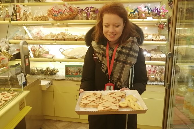 Rialto Farmers & Fish Market Food Tour in Venice with Wine Tasting & Sightseeing - Rialto Food and Wine on a 10:45 Morning Walk