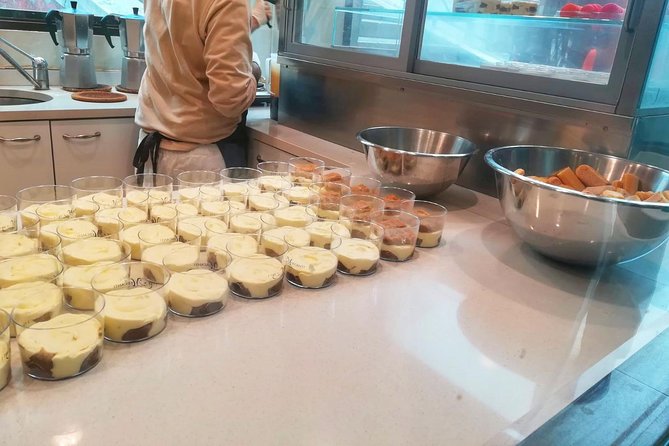 Rialto Market Food Tour: Wine Tasting & Sightseeing in Venice - Ponte di Rialto Tastings: Prosecco, Pasta, and a Real Dessert Moment