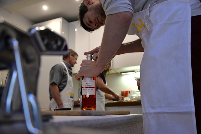 Rialto Market Tour with Hands on Cooking Class, Wine & Tiramisu - Why This Rialto Market Tour Feels Local, Not Staged