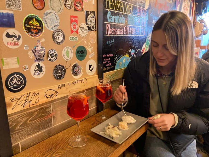 Rialto Street Food Tour & Stories: A Taste of Venice - What You Taste: Cicchetti, Cheese, Olives, and a Drink With Character