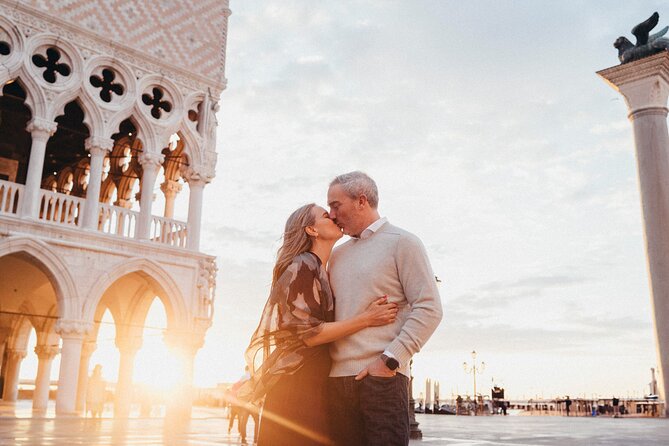 Romantic Venice: photo shoot with local photographer - Key moments that make this Venice photo shoot a smart buy