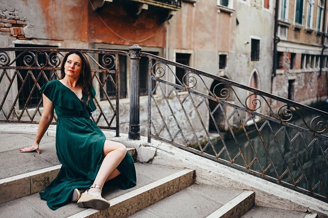 Romantic Venice: photo shoot with local photographer - Price and logistics for a private shoot up to 2