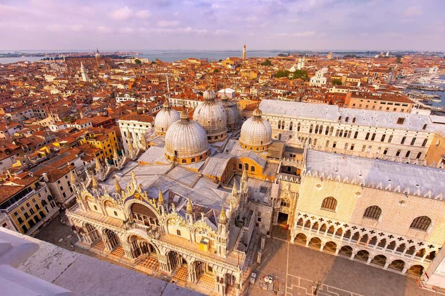Saint Mark's Basilica Hosted Visit with Audioguide - Entering Saint Mark’s with a smoother start than most