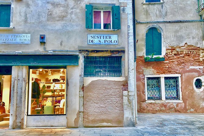 San Polo, Rialto & Frari: 2-Hour Private Walking Tour in Venice - Price and value: what $322.58 per person buys you