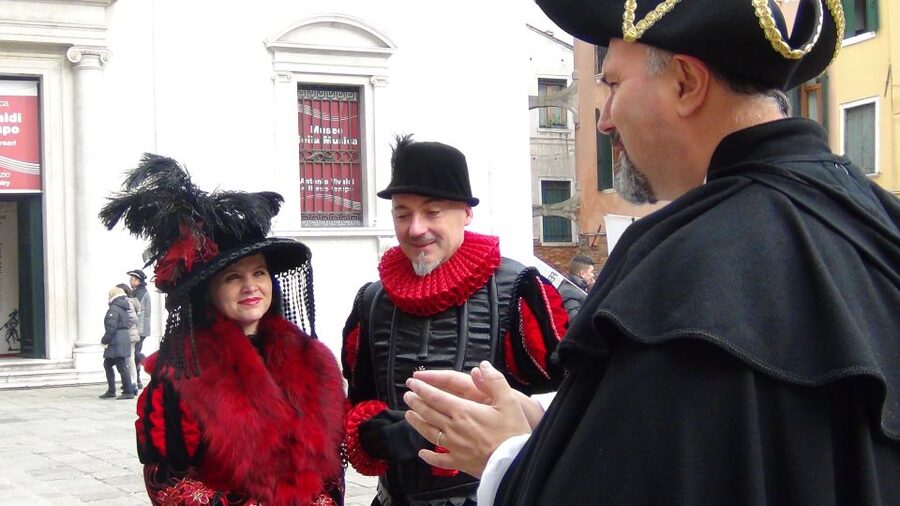 Secrets of Venice Carnival and Life of Casanova Tour - Following Casanova through San Samuele and Giorgio Baffo’s circle