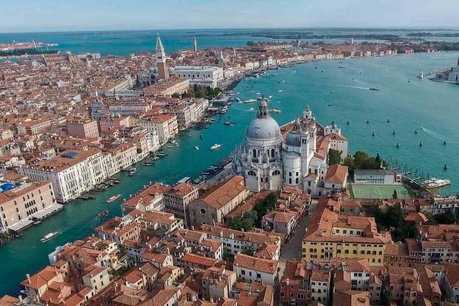 Shared Departure Transfer: Venice Hotels to Venice Train or Bus Station - Shared Water Taxi to Santa Lucia or Piazzale Roma: What You Really Get