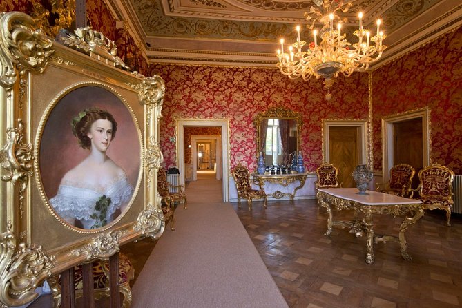 Skip the Line Correr Museum Private Tour - St. Mark’s Square turns into a palace museum