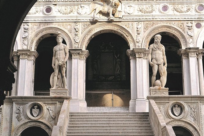 Skip the Line: Doge's Palace Guided Tour in Venice - Entering Doge’s Palace: the architecture and art you came for