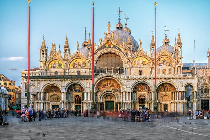Skip-the-Line: Doge's Palace & St. Mark's Basilica Fully Guided Tour - Piazza San Marco orientation: setting the scene before you enter