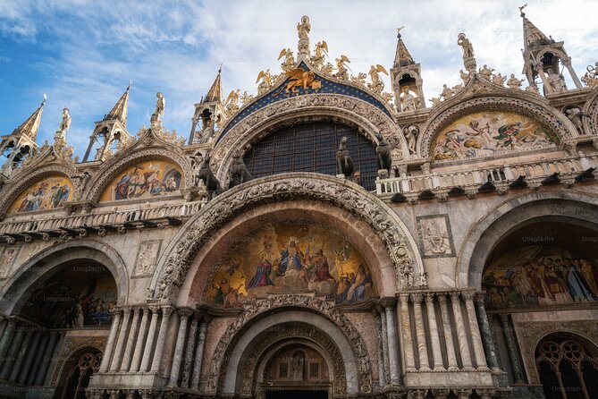 Skip the Line St Mark’s Basilica and Doge’s Palace Exclusive Tour - What to Expect on the Day: Practical Comfort Tips