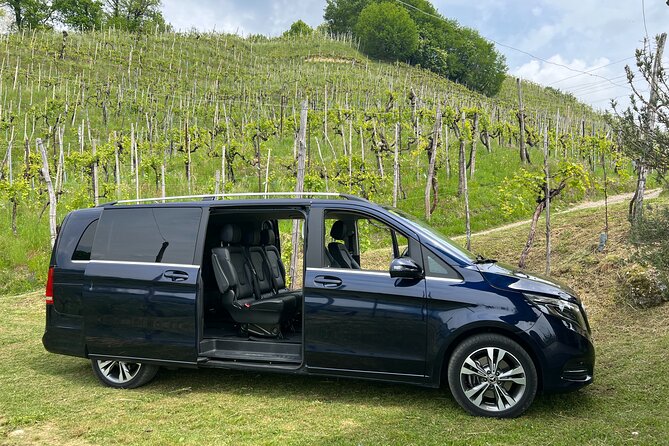 Small Group Tour with Prosecco Wine Tasting from Venice - Getting There by Minivan, and How That Changes the Day