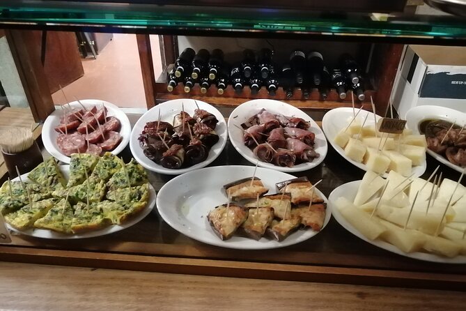 Small Group Venice Street Food and Sightseeing Tour - The baccari approach: what you’re really learning to eat