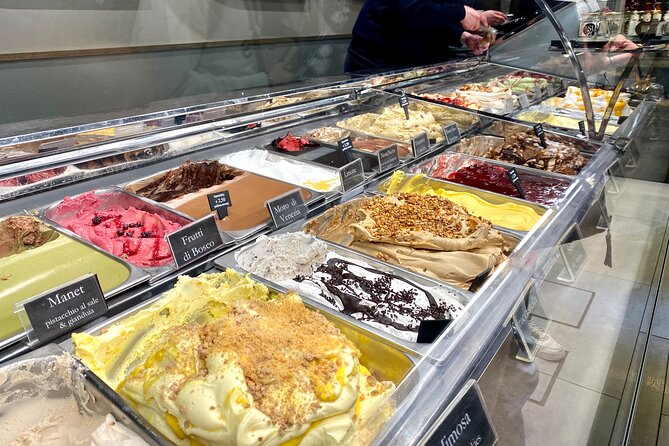 Small Group Venice Street Food Tour with Expert Local Guide - What You’ll Eat: Cheese, Gelato, Cookies, and Venetian-Style Snacking