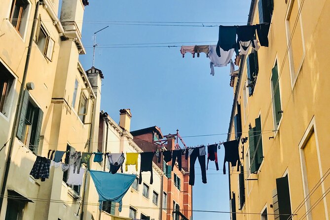 Small-Group Walking Tour of the Jewish Ghetto in Venice - From Campo San Geremia to the ghetto question: a smart start