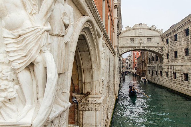St Mark's Basilica & Doge's Palace with Secret Passages Access - Doge’s Palace secret passages: Casanova, prison cells, and backstage rooms