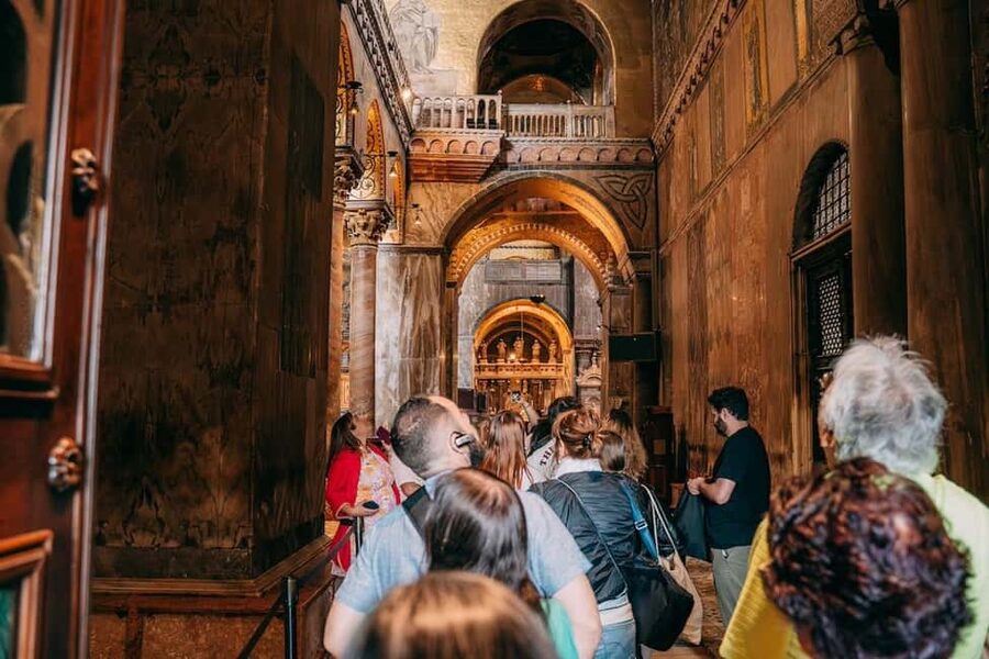 St. Mark's Basilica Tour with Priority Entrance + Gondola - Dress Code and Rules: The Things That Can Trip You Up