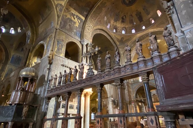 St. Mark's Cathedral Priority Guided Tour & History Gallery - Priority Entry at St. Mark’s Basilica: Faster Access, Better Use of Your Time