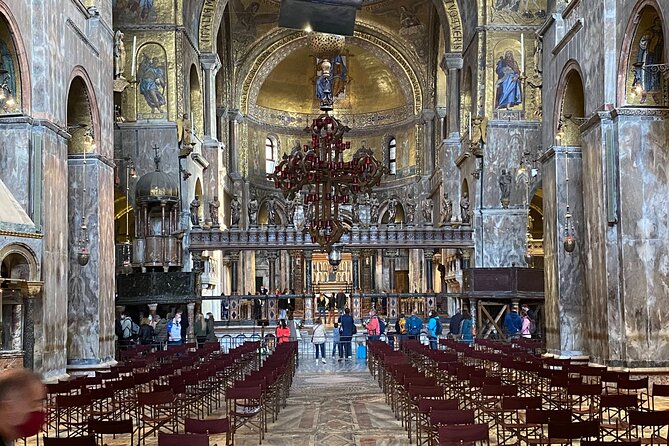 St. Mark's Cathedral Priority Guided Tour & History Gallery - Optional Choice: Basilica Only vs Basilica Plus Doge’s Palace