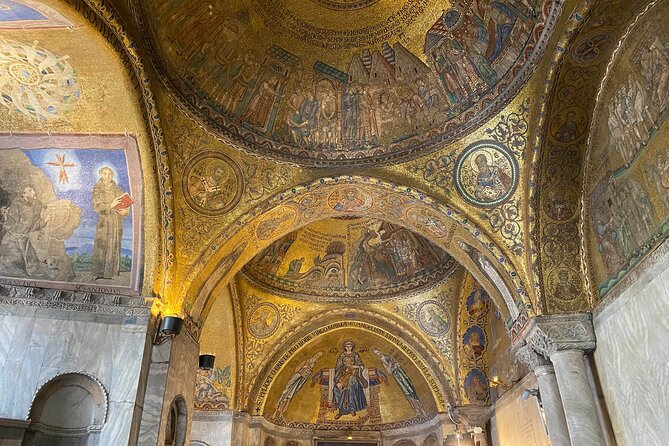 St. Mark's Cathedral Priority Guided Tour & History Gallery - The Real Logistics: Voucher, Meeting Point, Audio App, and What You Must Bring