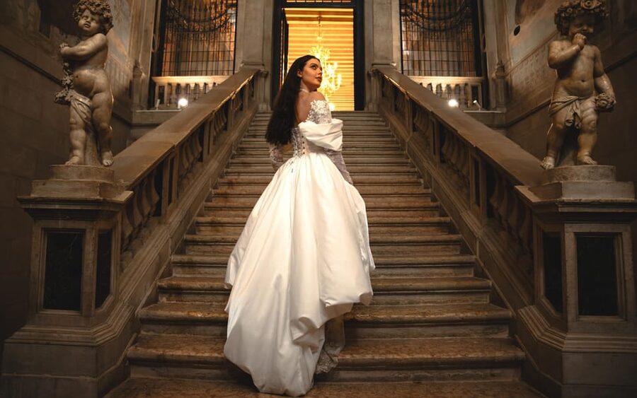 Stylish Photoshoots in Venice - Optional Gondola or Luxury Boat Shots, Only If You Ask