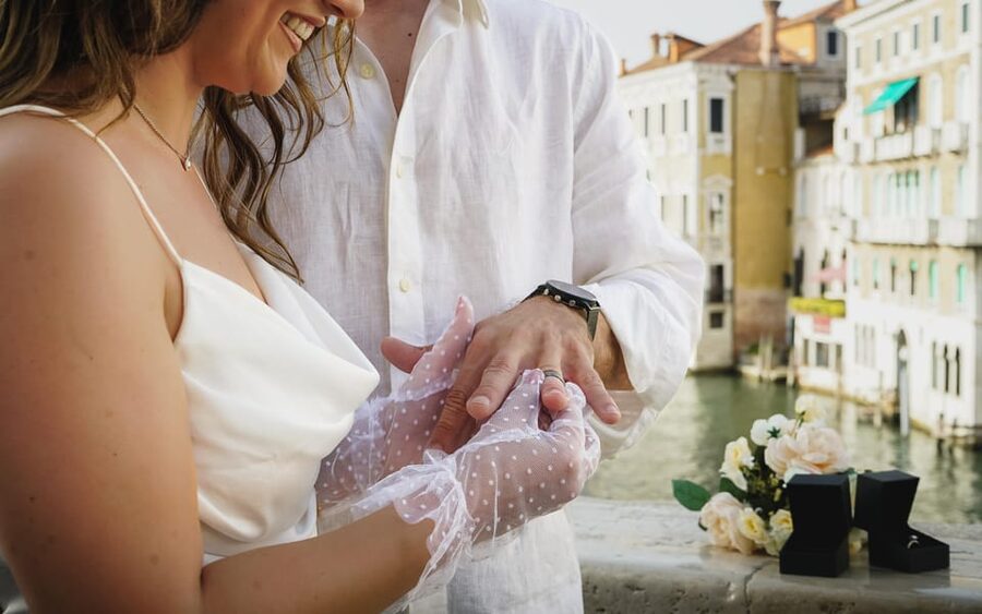 Stylish Photoshoots in Venice - Rialto Meeting Point and the Pace of Your 1-Hour Experience