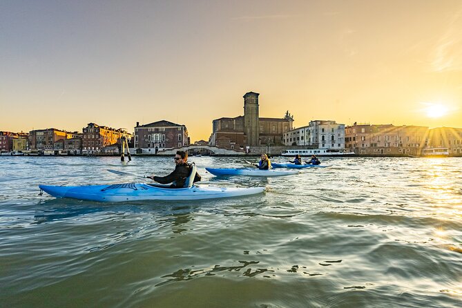 Sunset Kayak Tour in Venice: Discovering the City’s Canals - Meeting at Fondamente Nove and the Rowing Club Start
