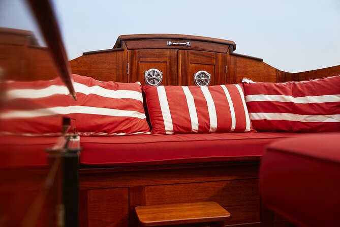 Sweet Molly Venetian Lagoon Boat Tour (4 hours) - Who should book Sweet Molly (and who might skip it)