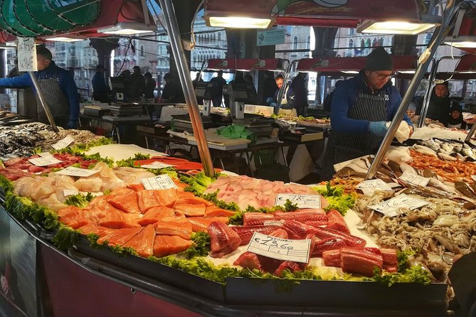 Tasty Street Food Tour of Venice City Center with Cicchetti & Local Specialties - Campo San Bartolomeo: Cheese, Pastries, and Cicchetti in Bacari