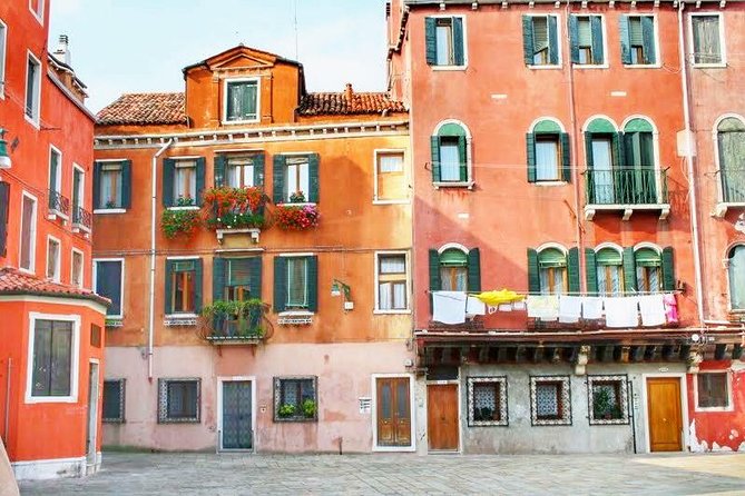 Tasty Street Food Tour of Venice City Center with Cicchetti & Local Specialties - The “Tasty Tours” Final Stop and How the Ending Feels