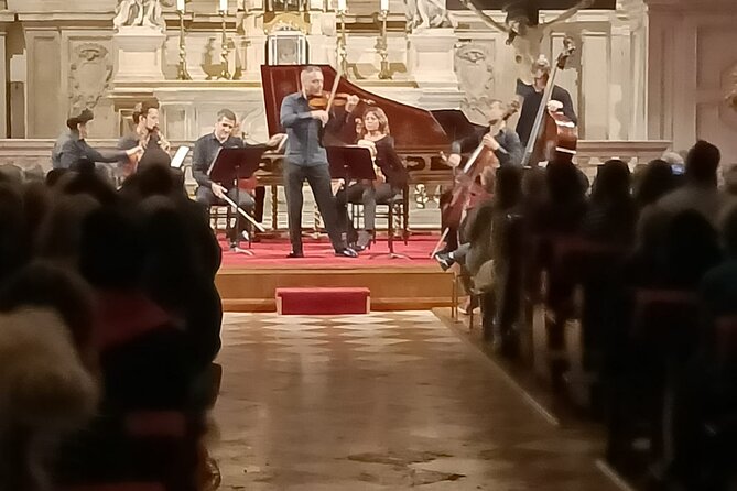 The Four Seasons at the Vivaldi Church (Pietà Church) in Venice - Timing that actually helps: the 7:00 pm start