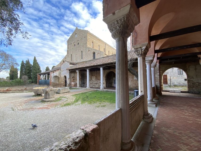 The islands of Venice. Torcello Burano Murano - Should you book this island tour?