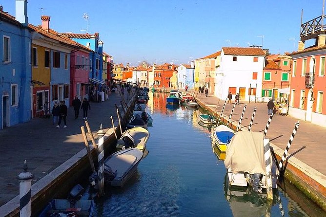 The Secret Corners of Burano - Why Burano feels like a side trip with a point
