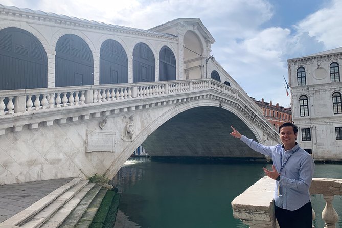 The Secret Venice + Cicheti & Wine Private Tour - Rialto from an Exclusive Perspective: Fast, Focused Bridge Storytelling